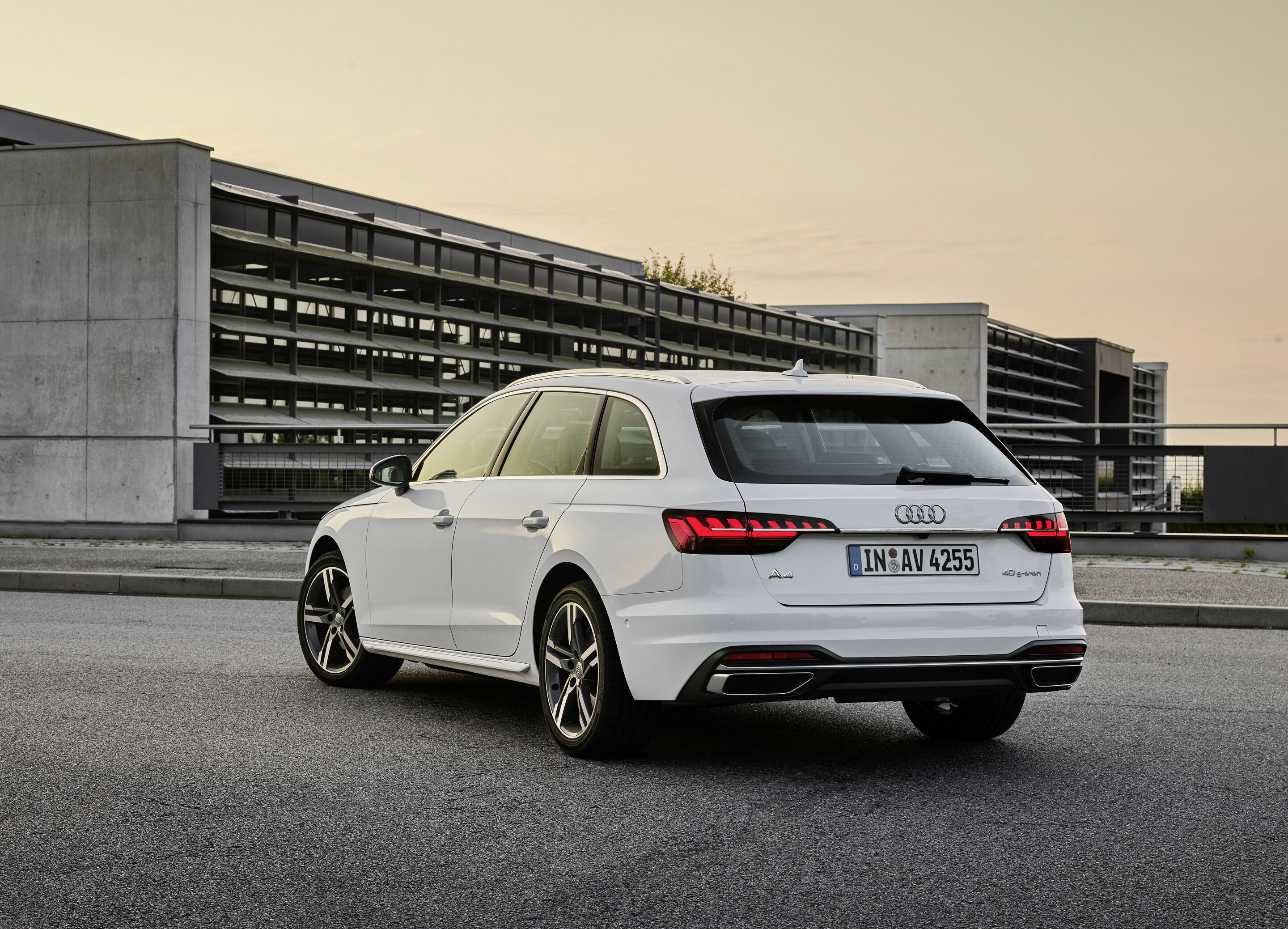 Audi A4 Avant 40 g-tron