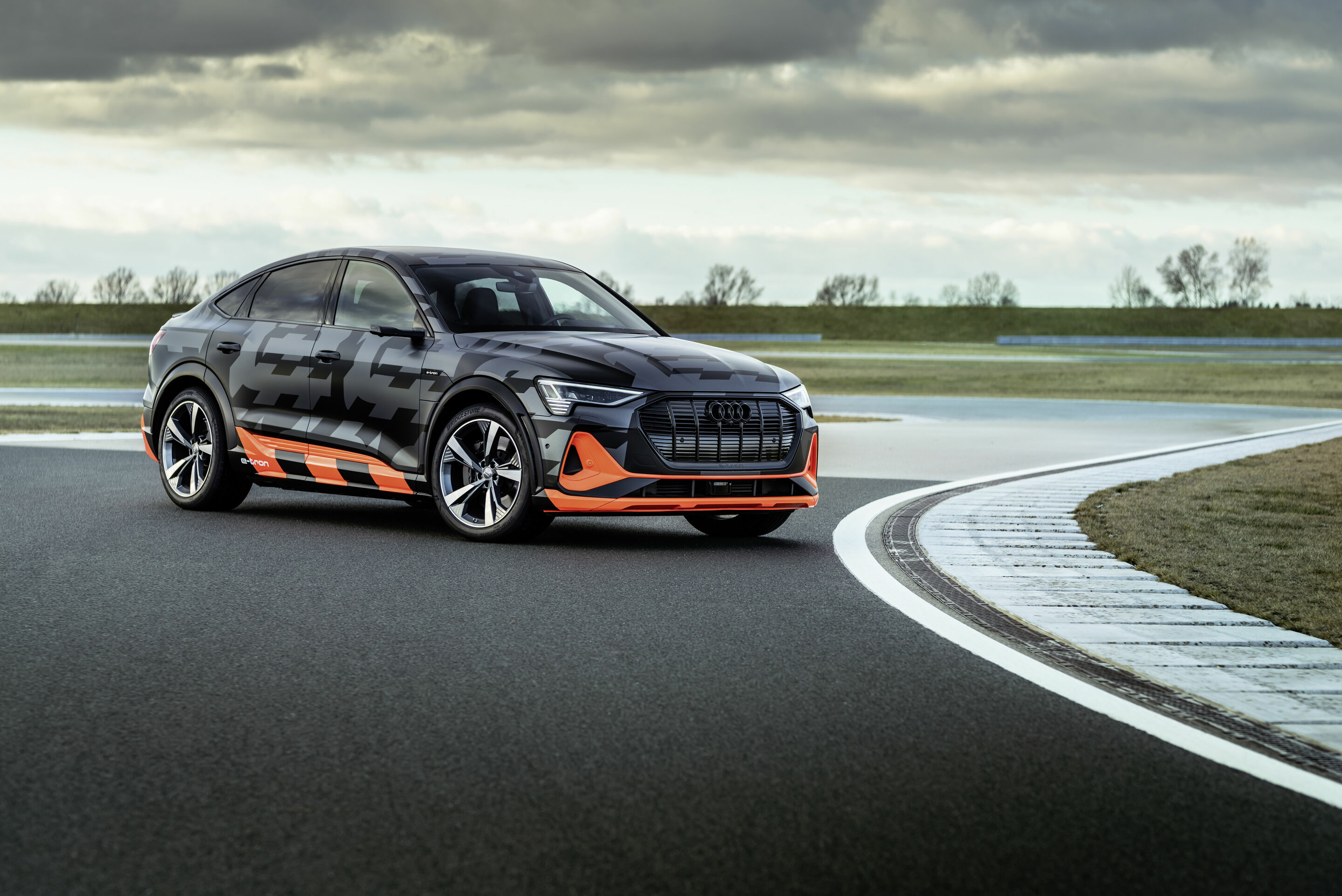 Audi e-tron S