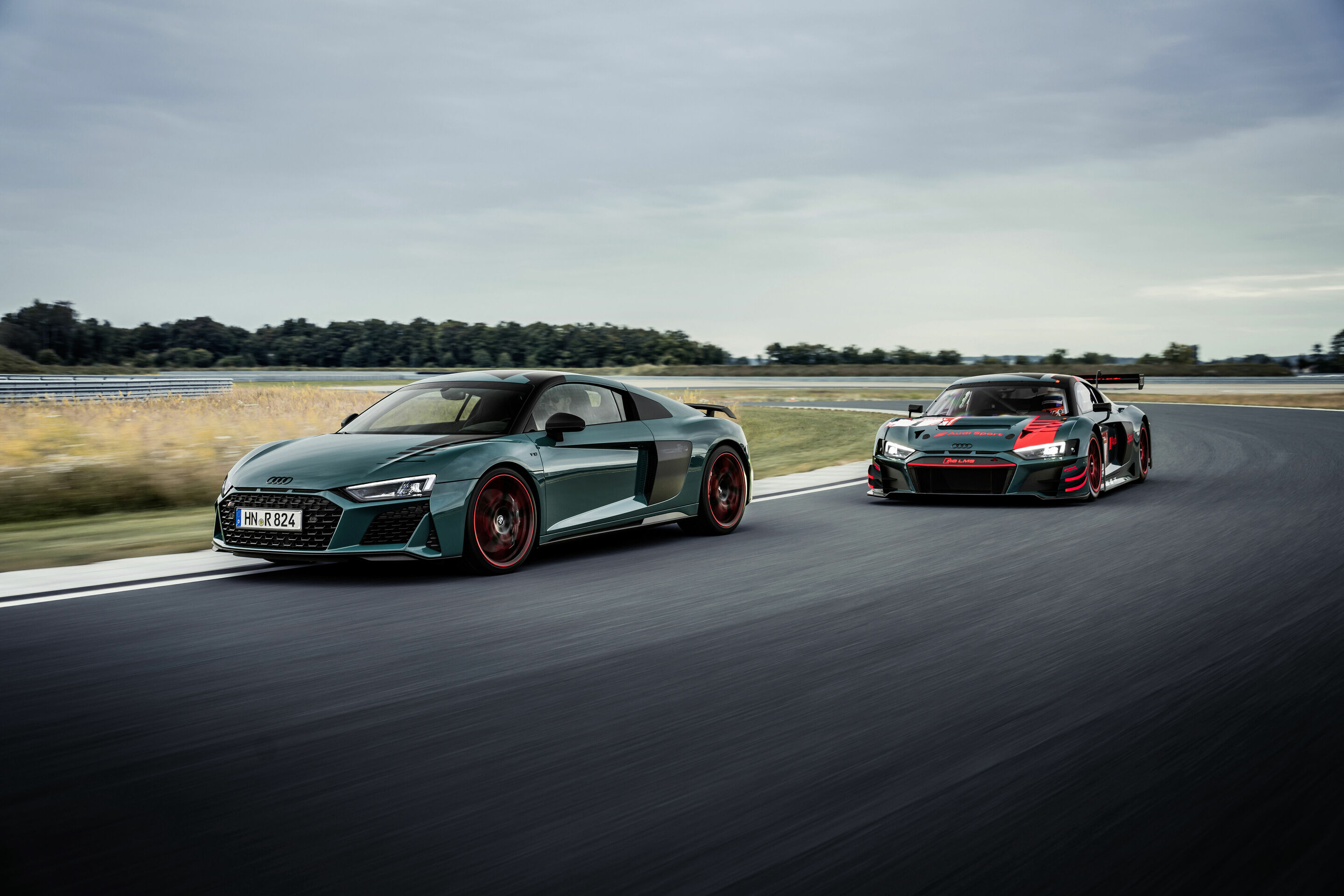 Tribute to the successful R8 LMS: the Audi R8 green hell