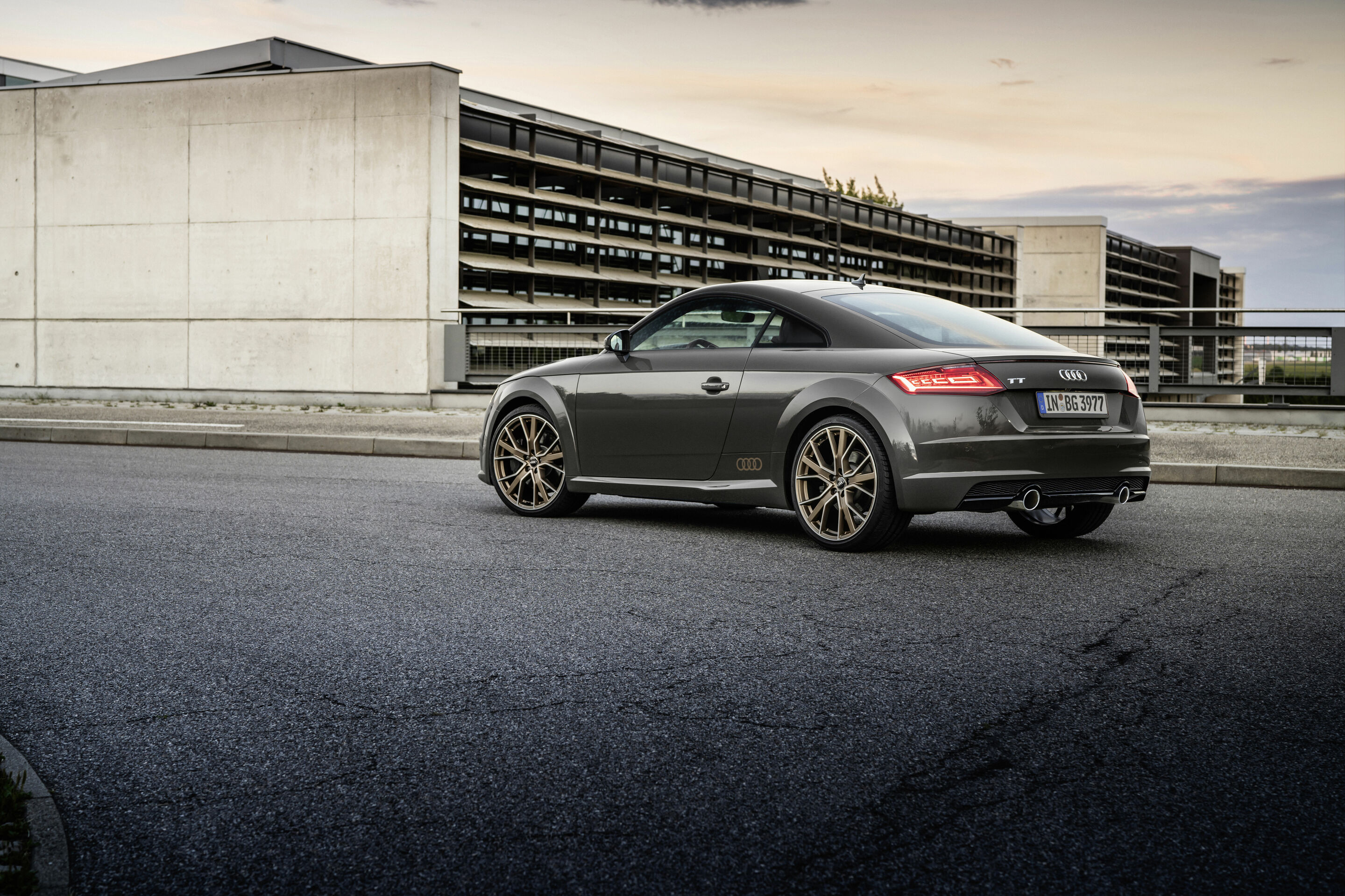 Audi TT Coupé bronze selection