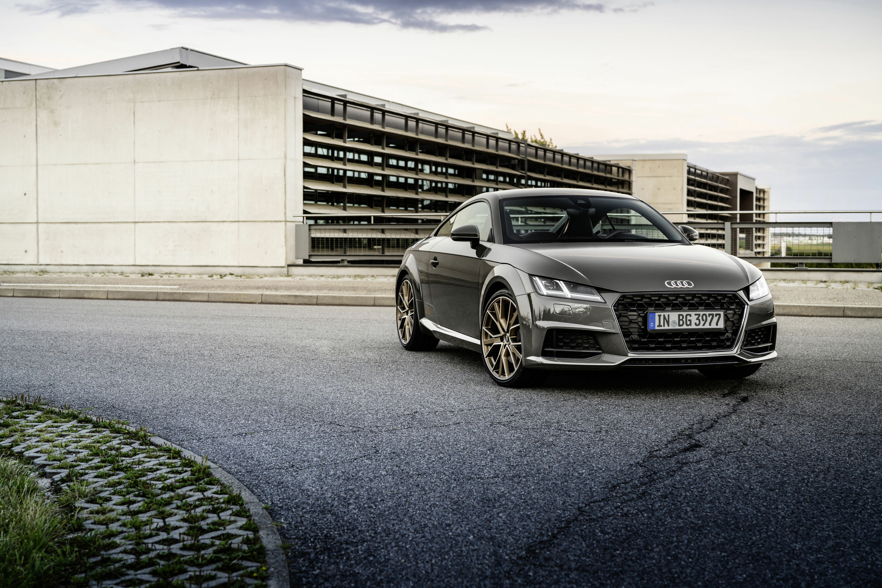Audi TT Coupé bronze selection
