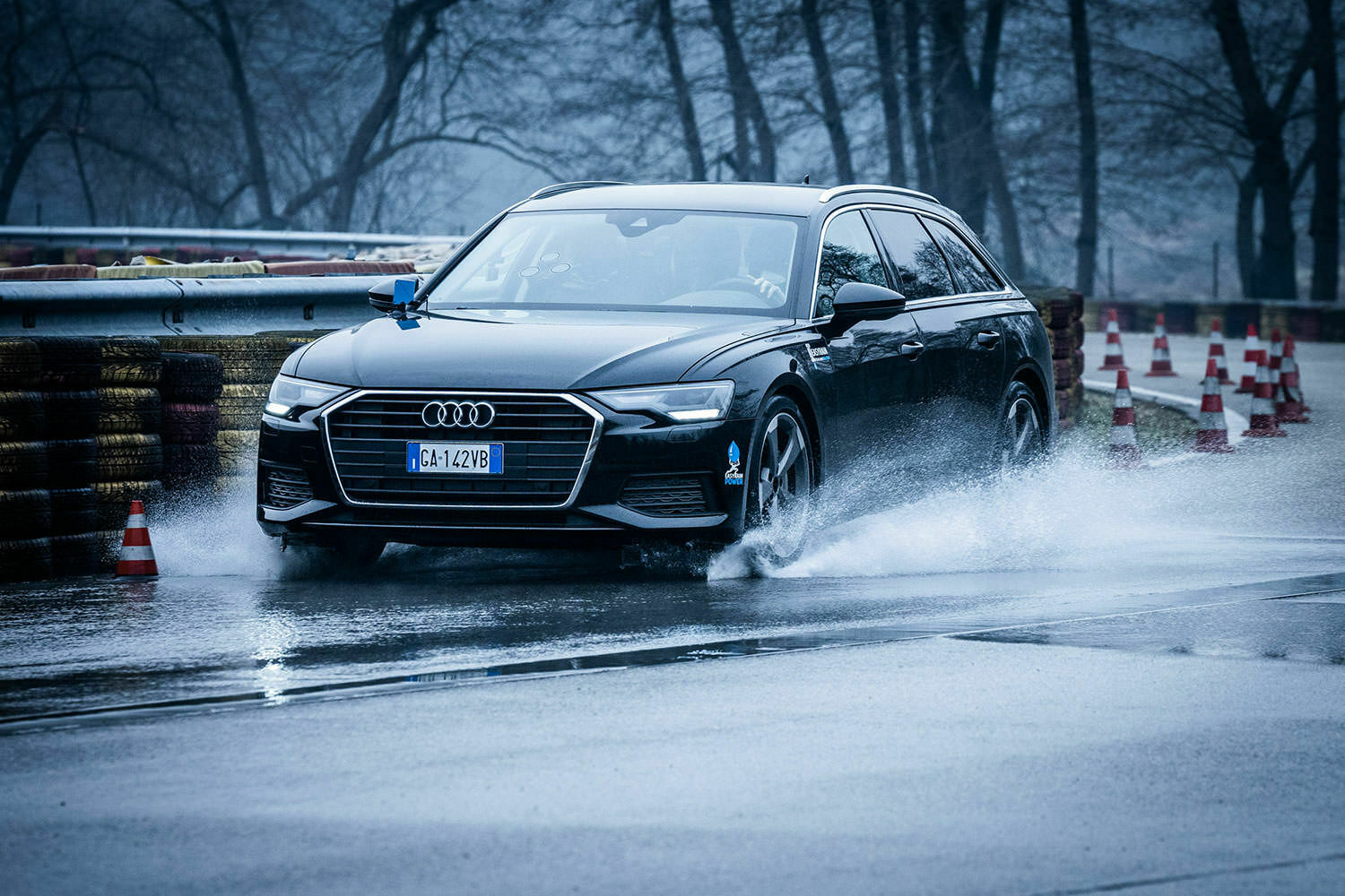 AIS: Easyrain, Bosch und Italdesign erproben Anti-Aquaplaning-System an Serienfahrzeug