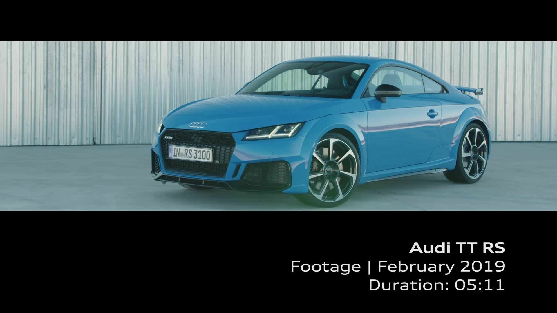 Audi TT RS (Footage)