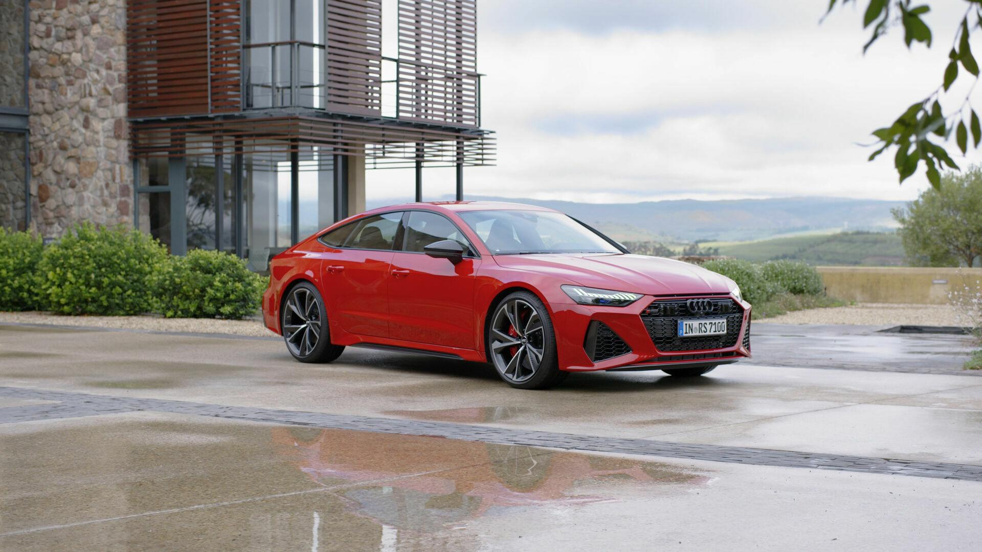 Audi RS 7 Sportback (Footage)