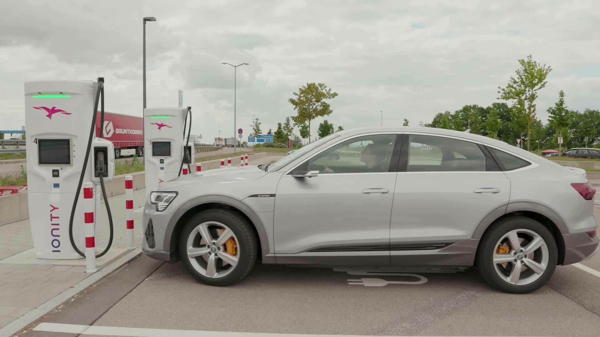 Ladevorgang Audi e-tron 55 Sportback
