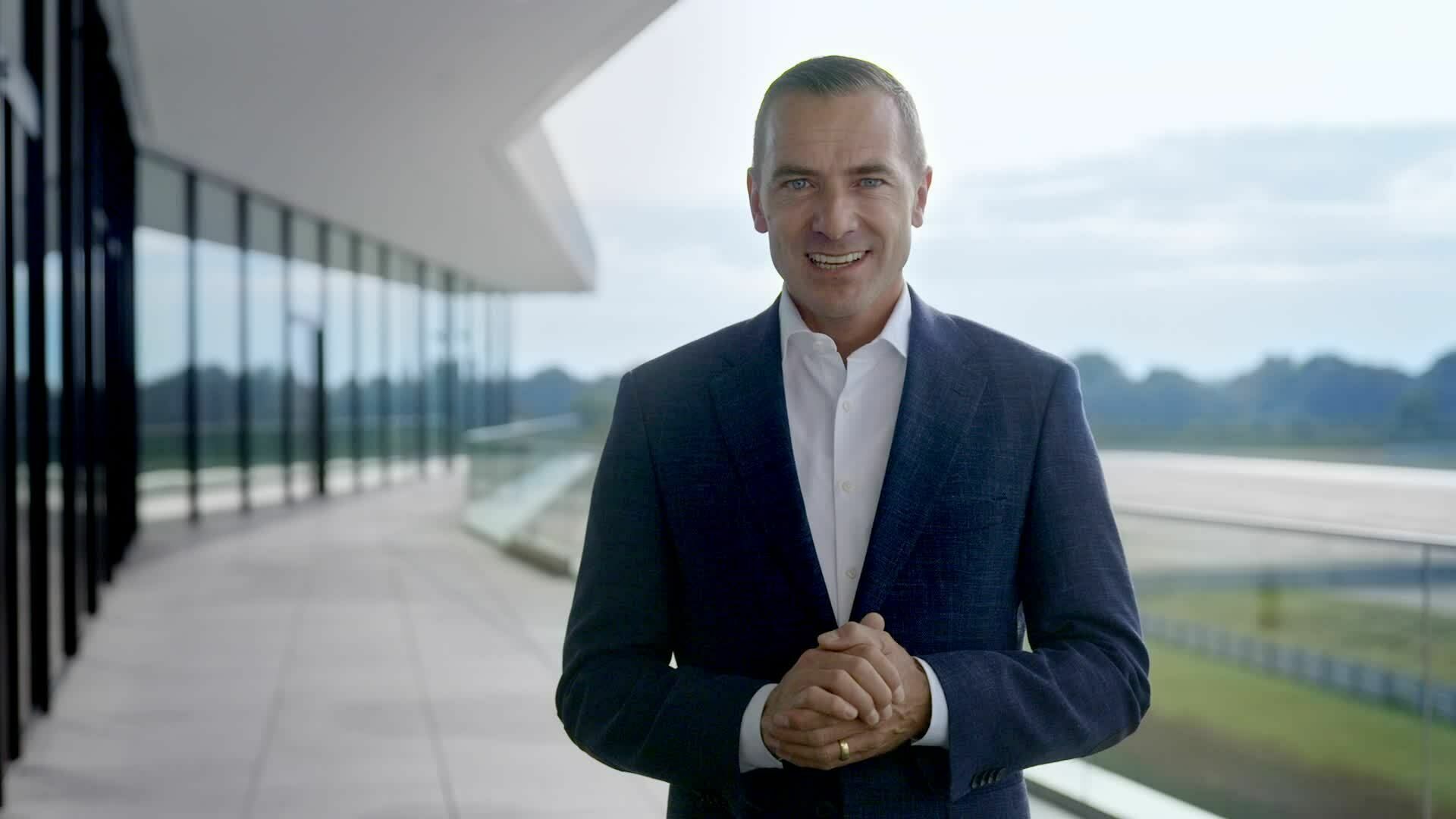 Hendrik Wenders zum Audi e-tron GT