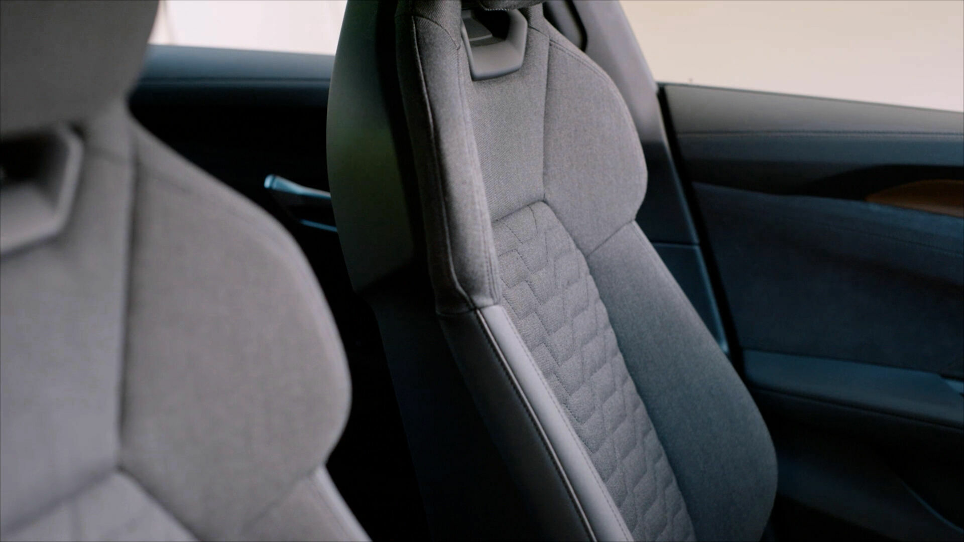Audi e-tron GT Recycling Sitze Kaskade