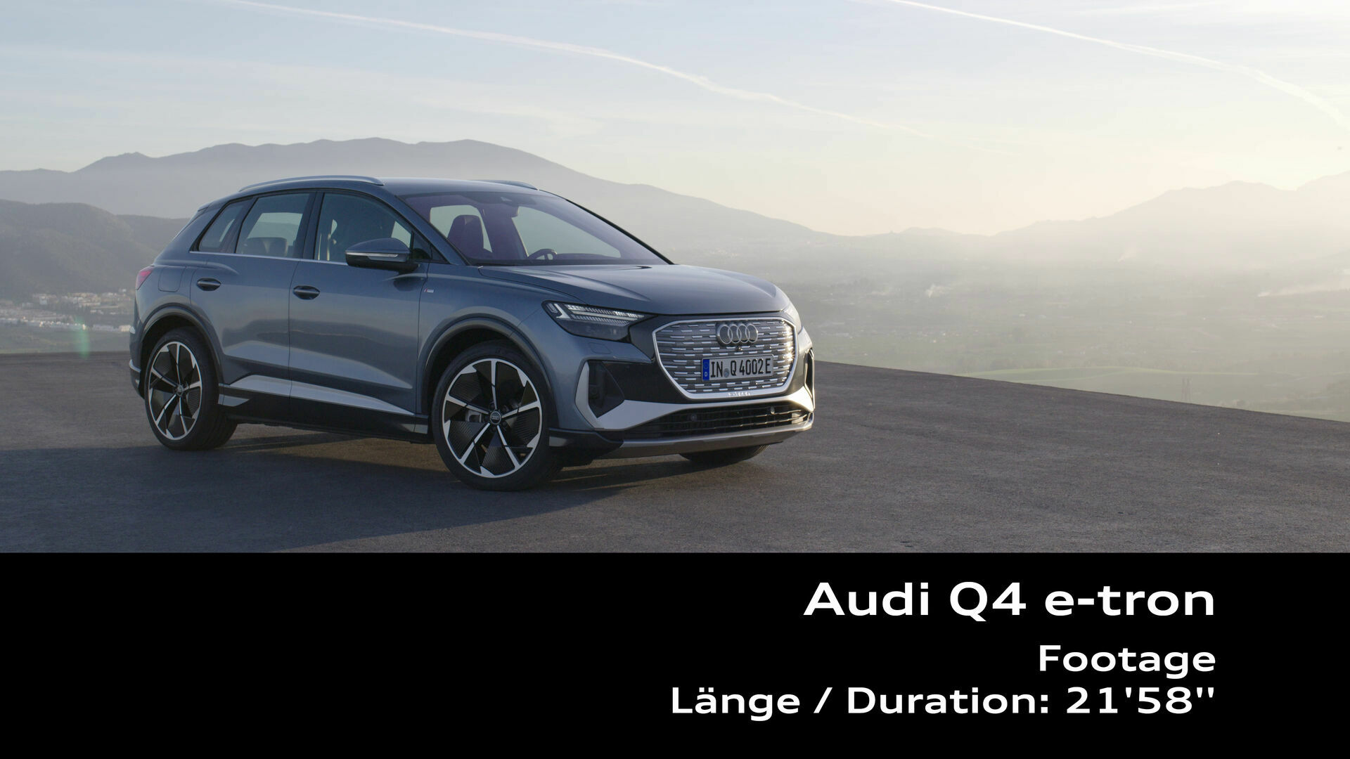 Footage: Audi Q4 e-tron Geysirblau