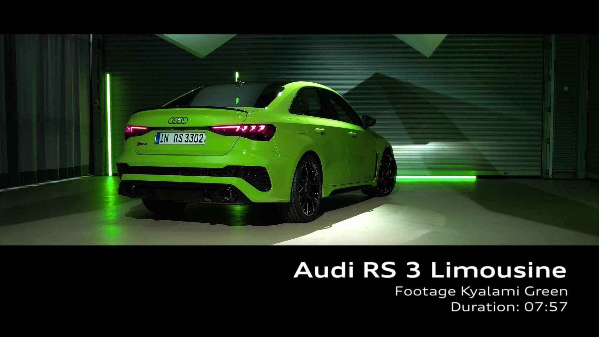 Footage: "Studio" Audi RS 3 Limousine