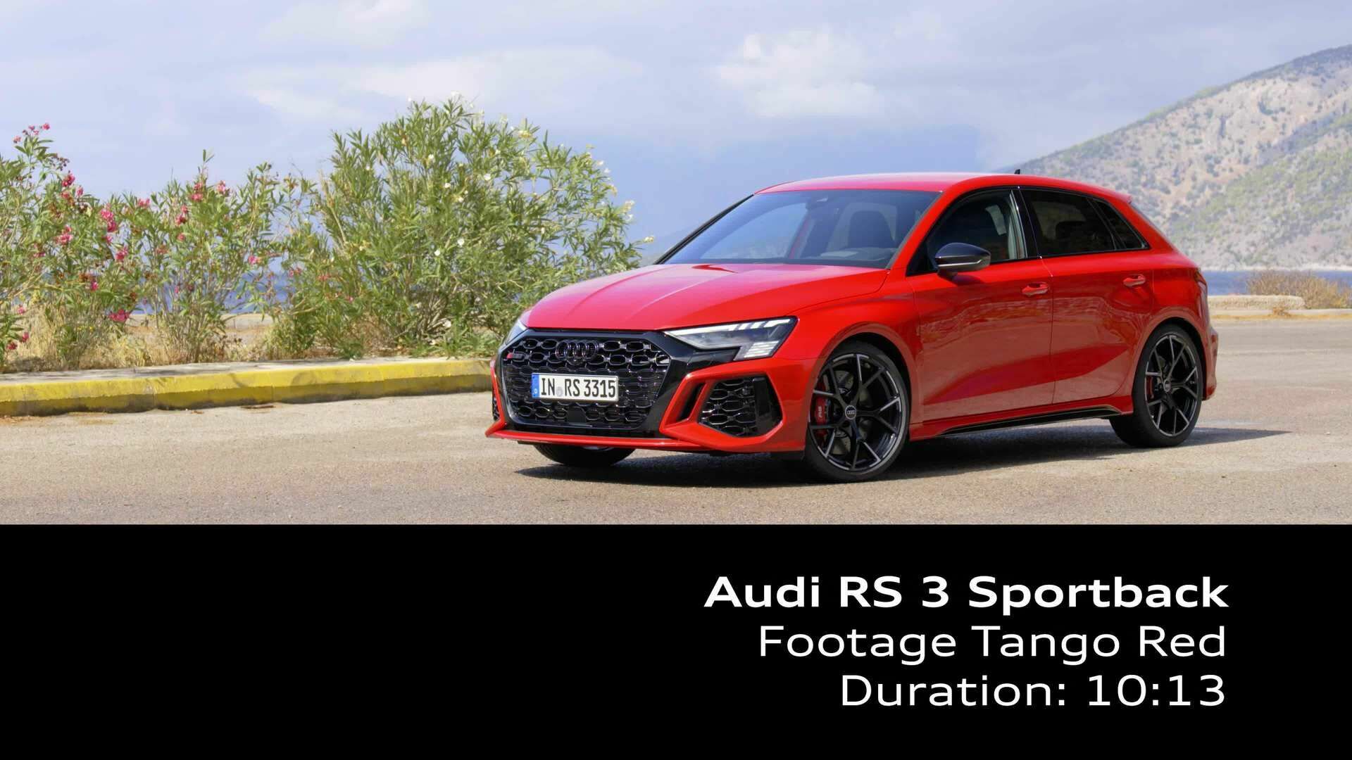 Footage: Audi RS 3 Sportback Tango red