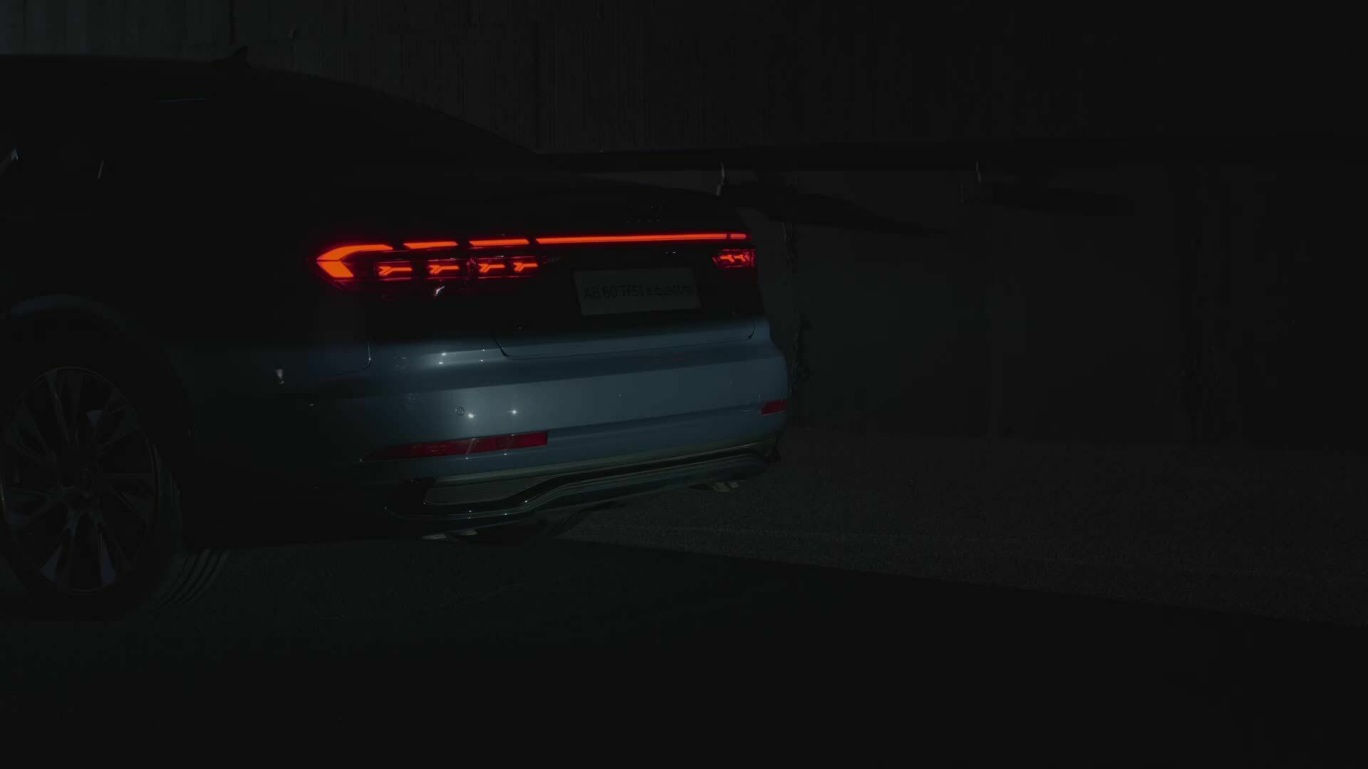 Proximity indication in the Audi A8