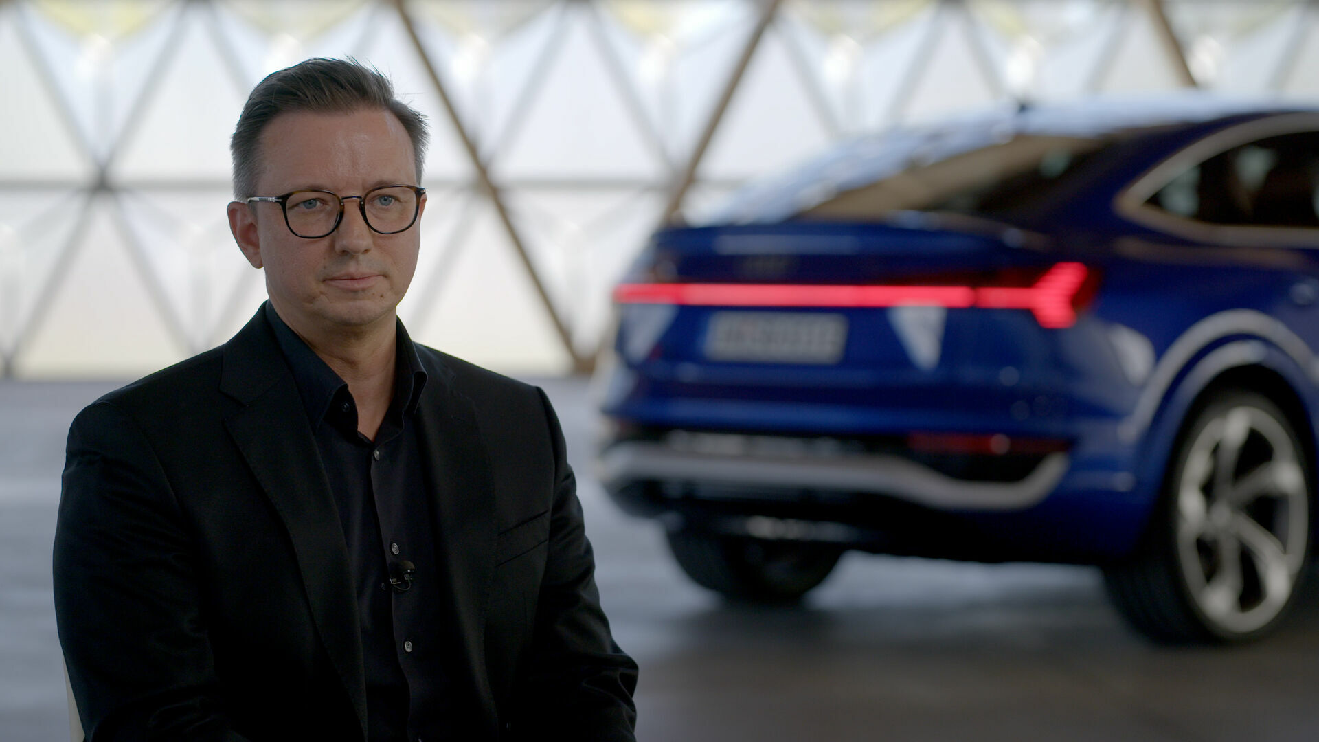 Frisches Gesicht und neue CI: Das Exterieurdesign des Audi SQ8 Sportback e-tron