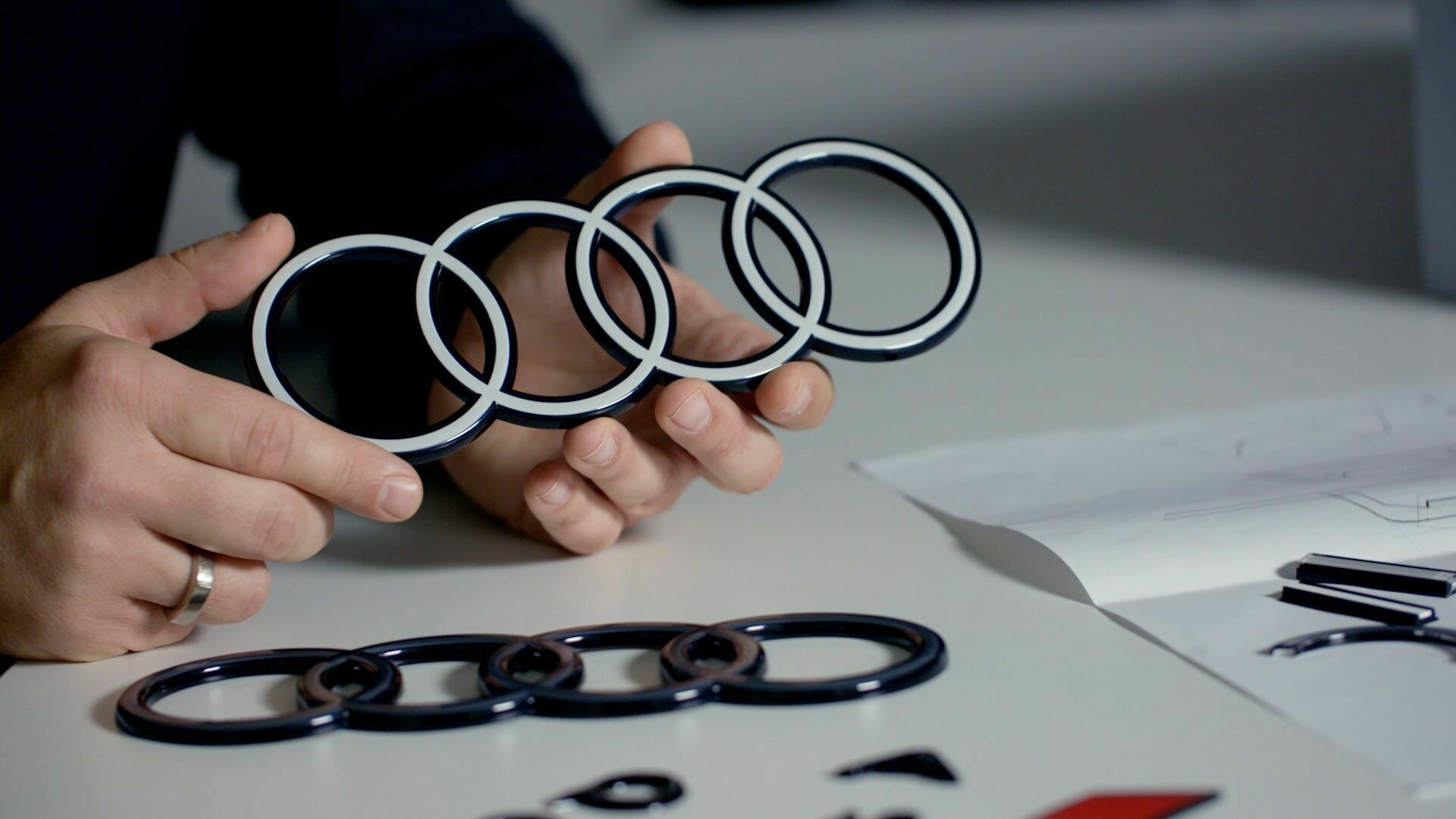 Neue CI und neue Ringe bei Audi