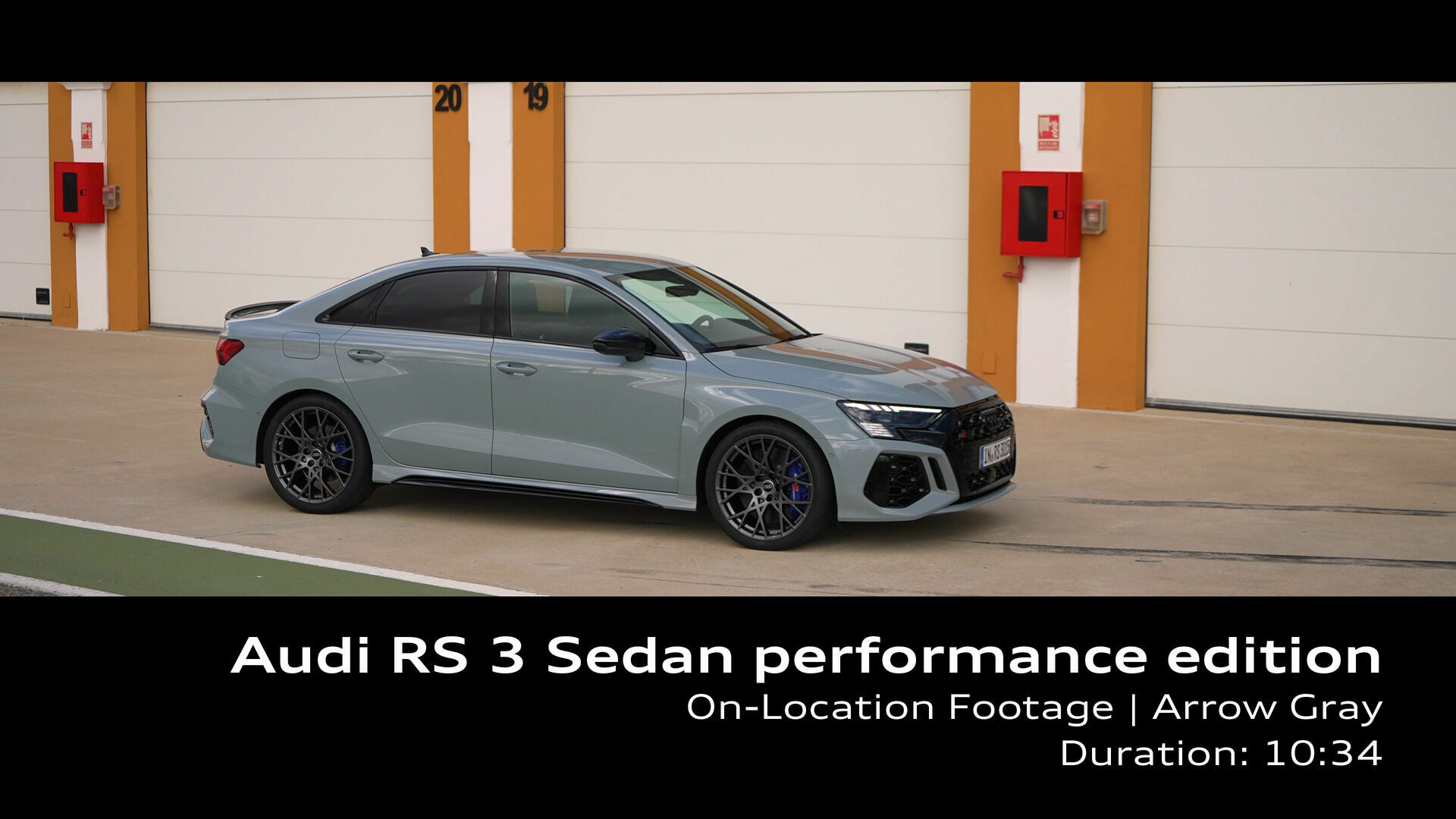 Footage: Audi RS 3 Limousine performance edition Pfeilgrau